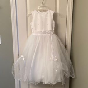 Little Girl’s First Communion / Flower Girl Dress